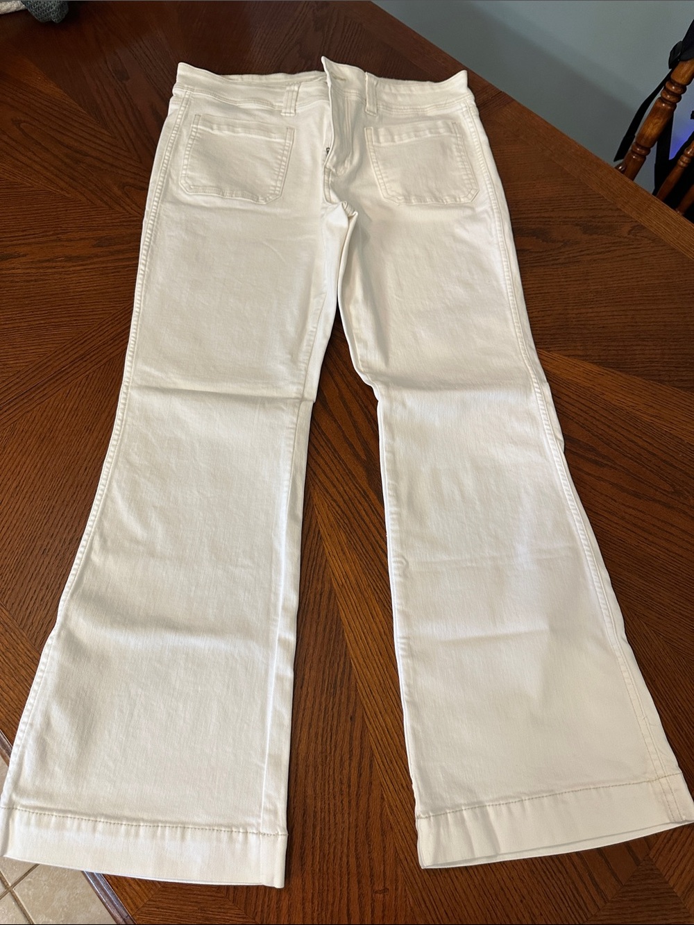 American Eagle Outfitters White Flare Jeans